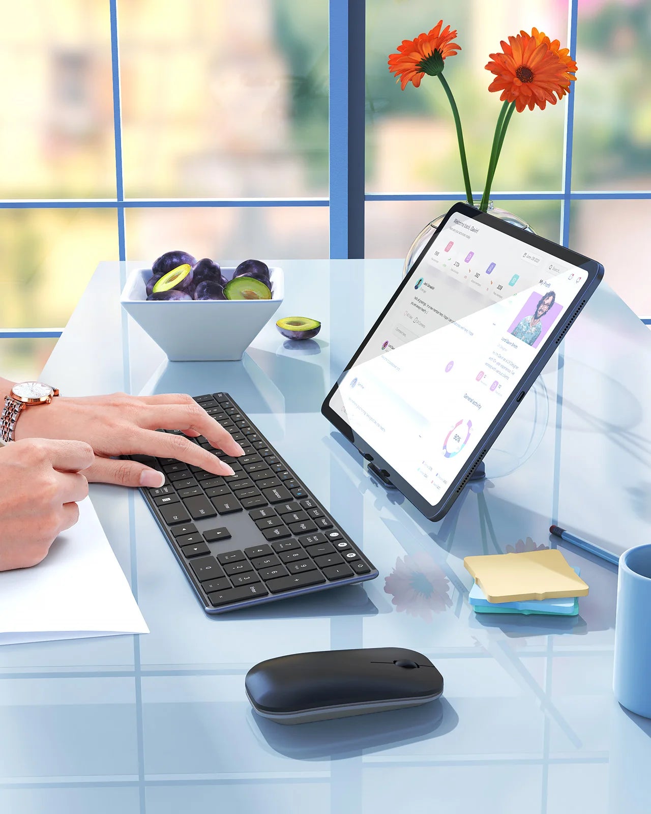 Seenda Multi-Device Bluetooth Keyboard & Mouse Combo image 6