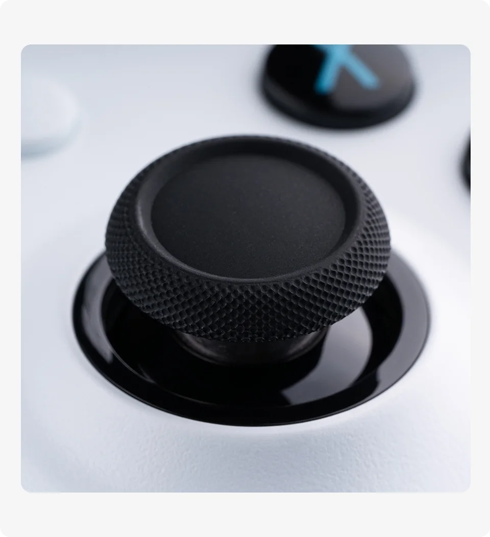 8BitDo Ultimate 3-Mode Xbox Hall Effect Controller image 12