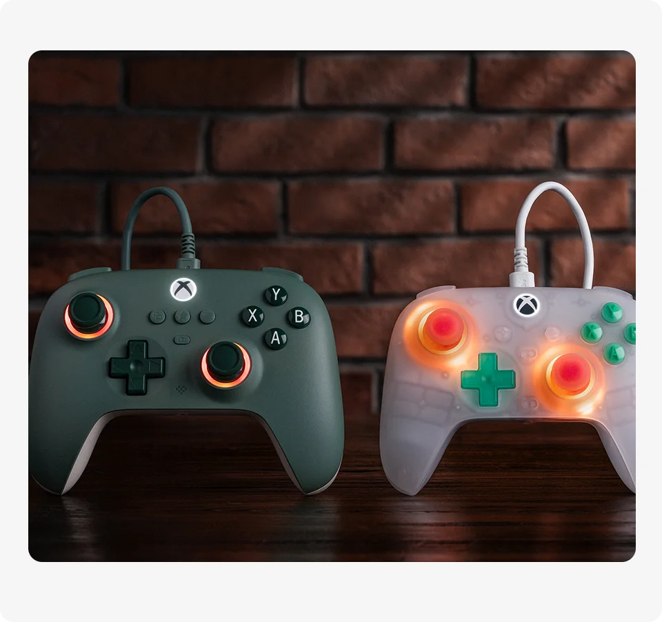 8BitDo Ultimate Mini Wired Xbox Controller with RGB image 9