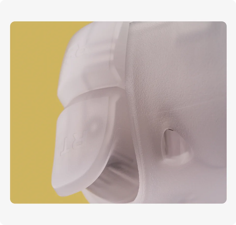 8BitDo Ultimate Mini Wired Xbox Controller with RGB image 13